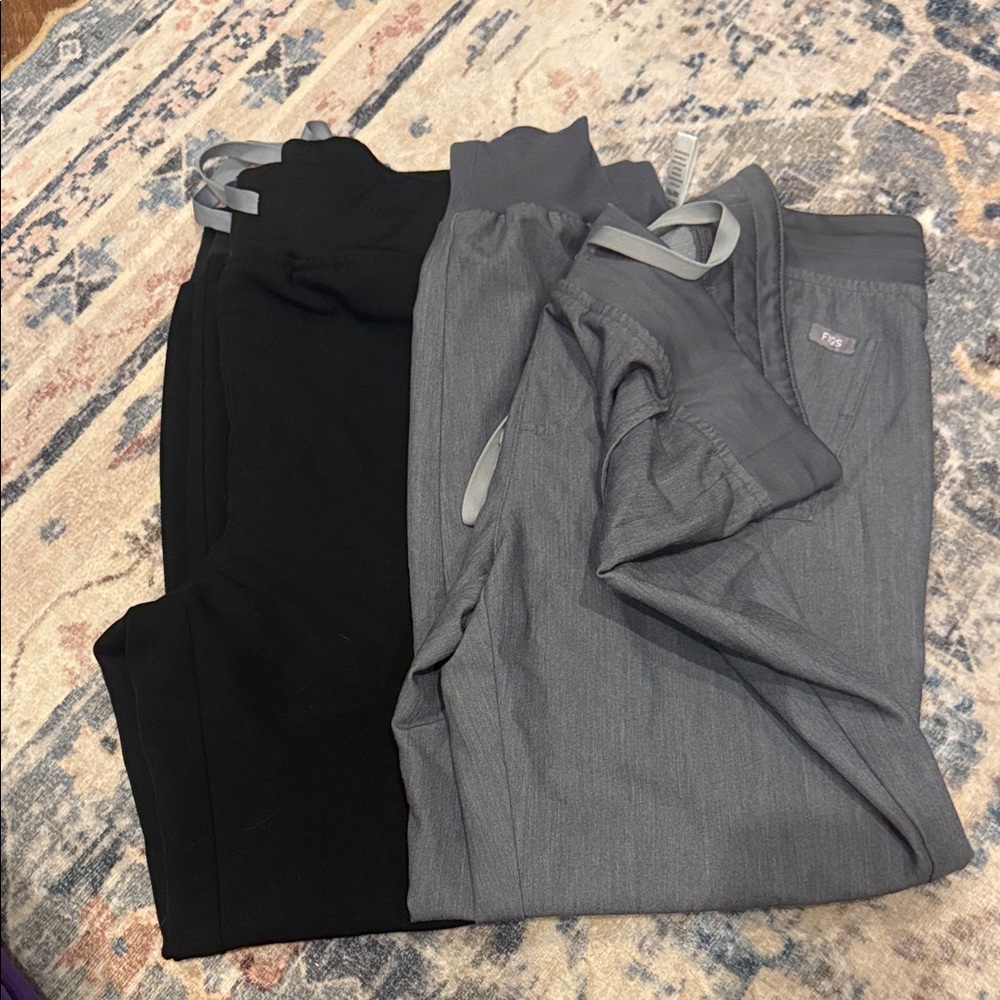 Black and Gray Jogger Pants Set Figs SP